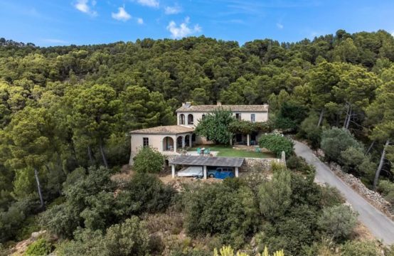 Ganz besondere Villa auf dem Gipfel der Berge im Westen Mallorcas zu verkaufen | Ref.: 13176