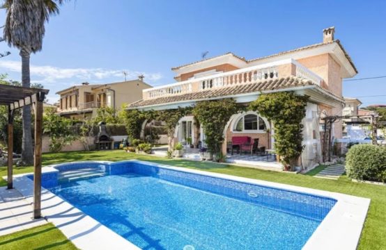 Mediterrane Villa mit Pool in El Toro-Port Adriano | Ref.: 13641