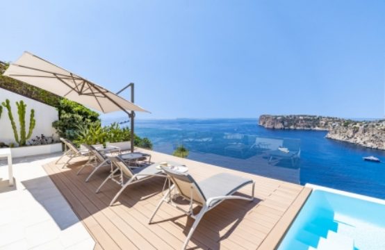 LUXUSVILLA MIT ERSTAUNLICHEM MEERBLICK IN PORT ANDRATX | Ref.: 13569